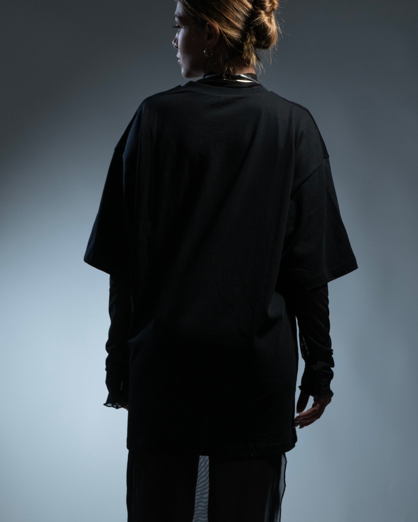 STRAWBERRY TEE BLACK