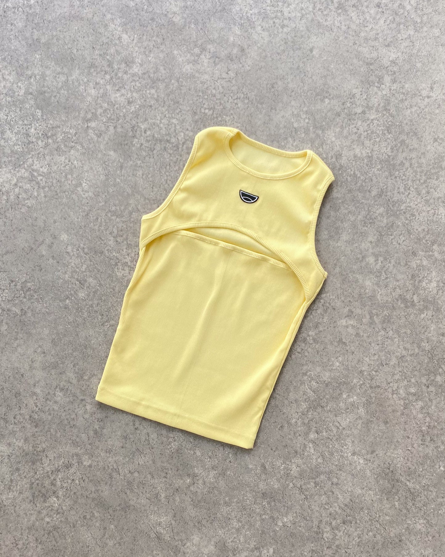 CUT OUT TANK BANANA