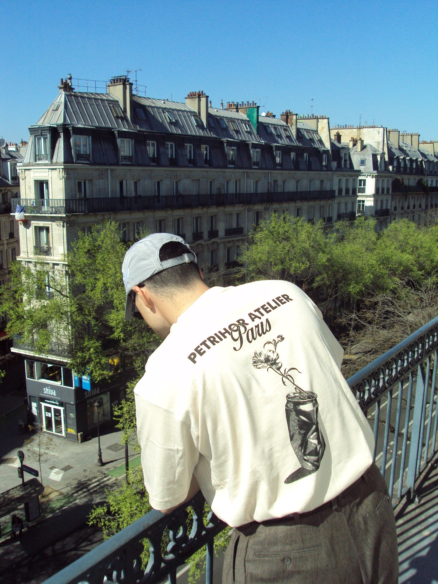 PARIS BEIGE TEE