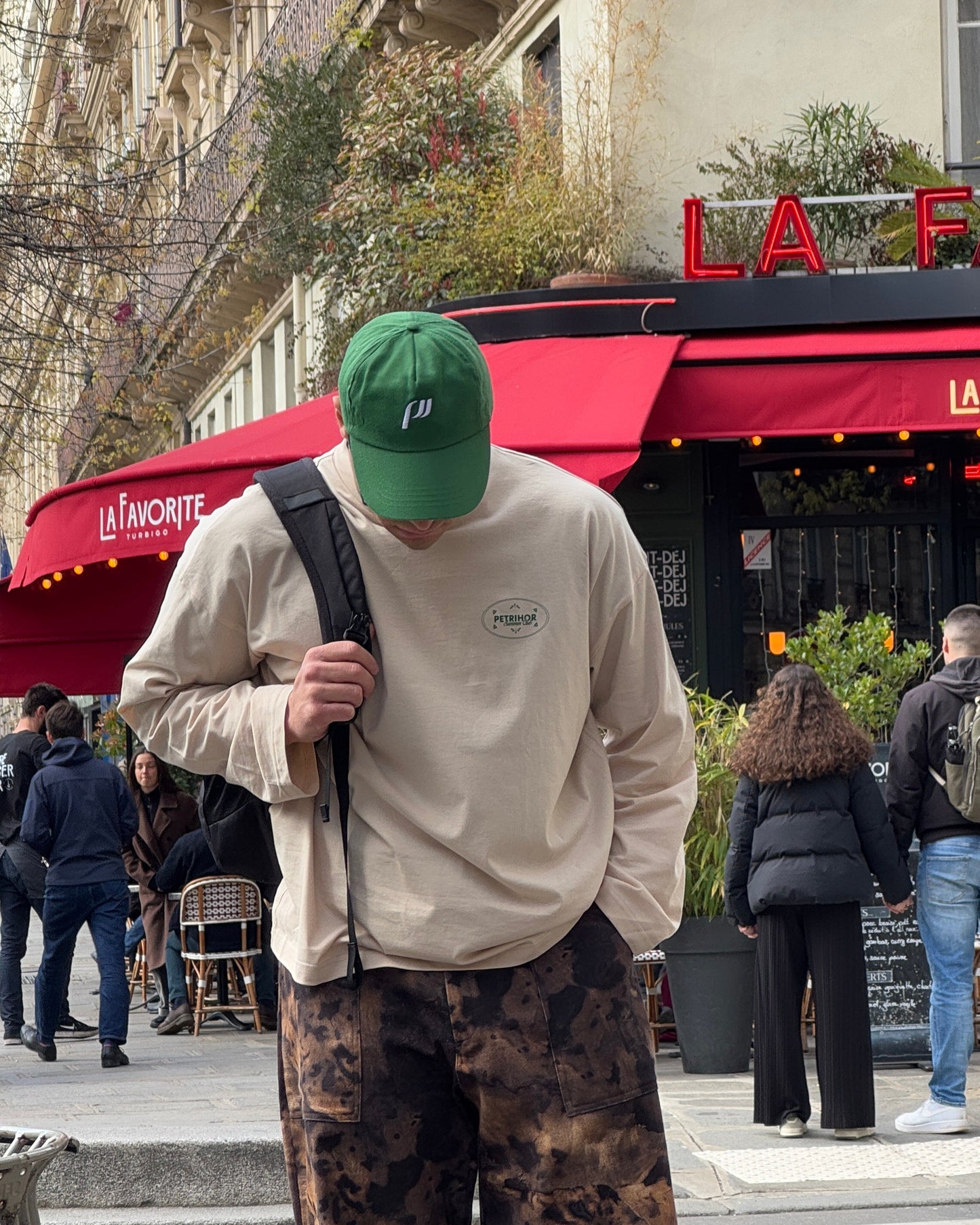 SUMMER CLUB BEIGE LONGSLEEVE