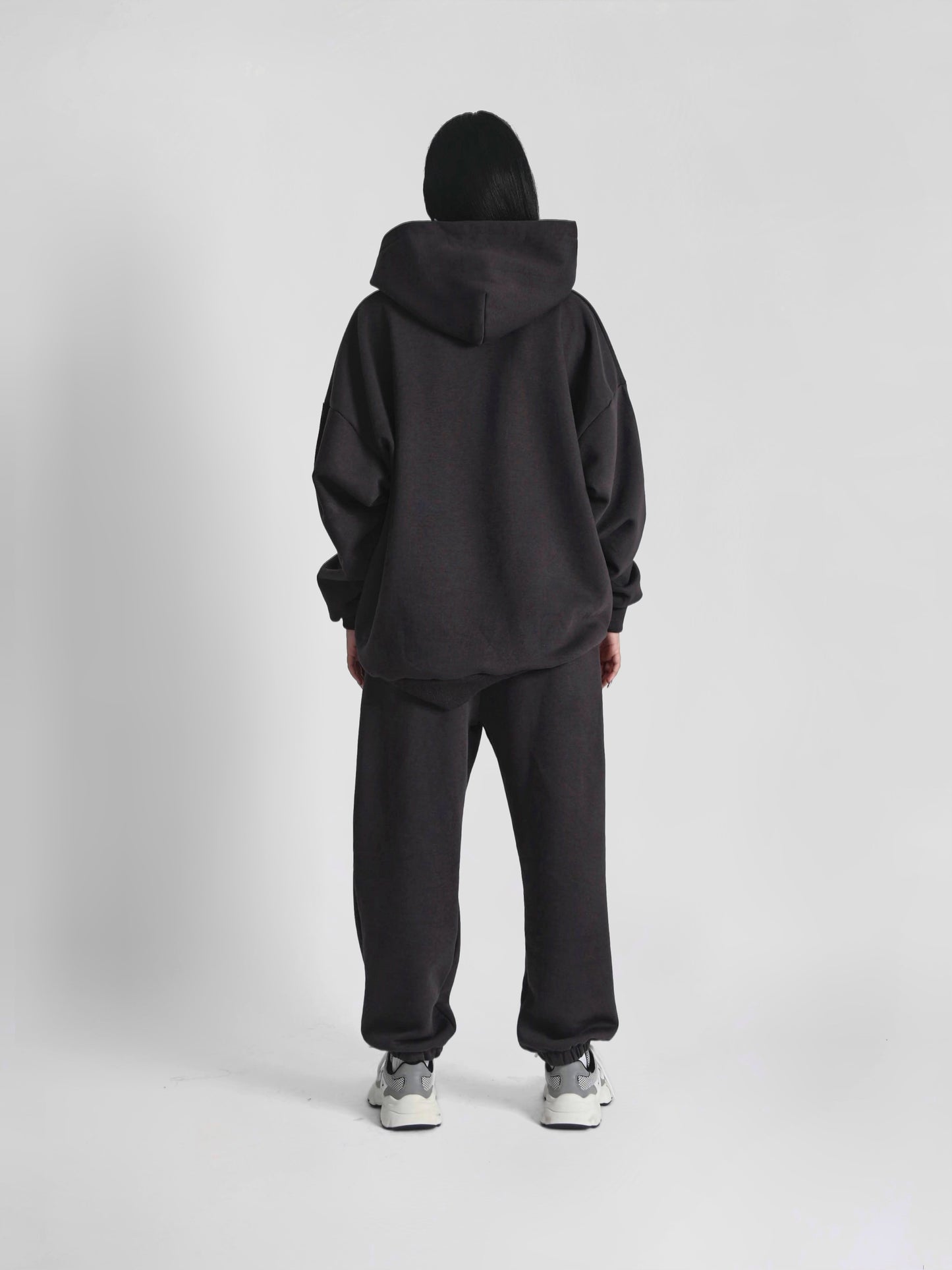 ''TRADEMARK'' sweatpants jogger in onyx