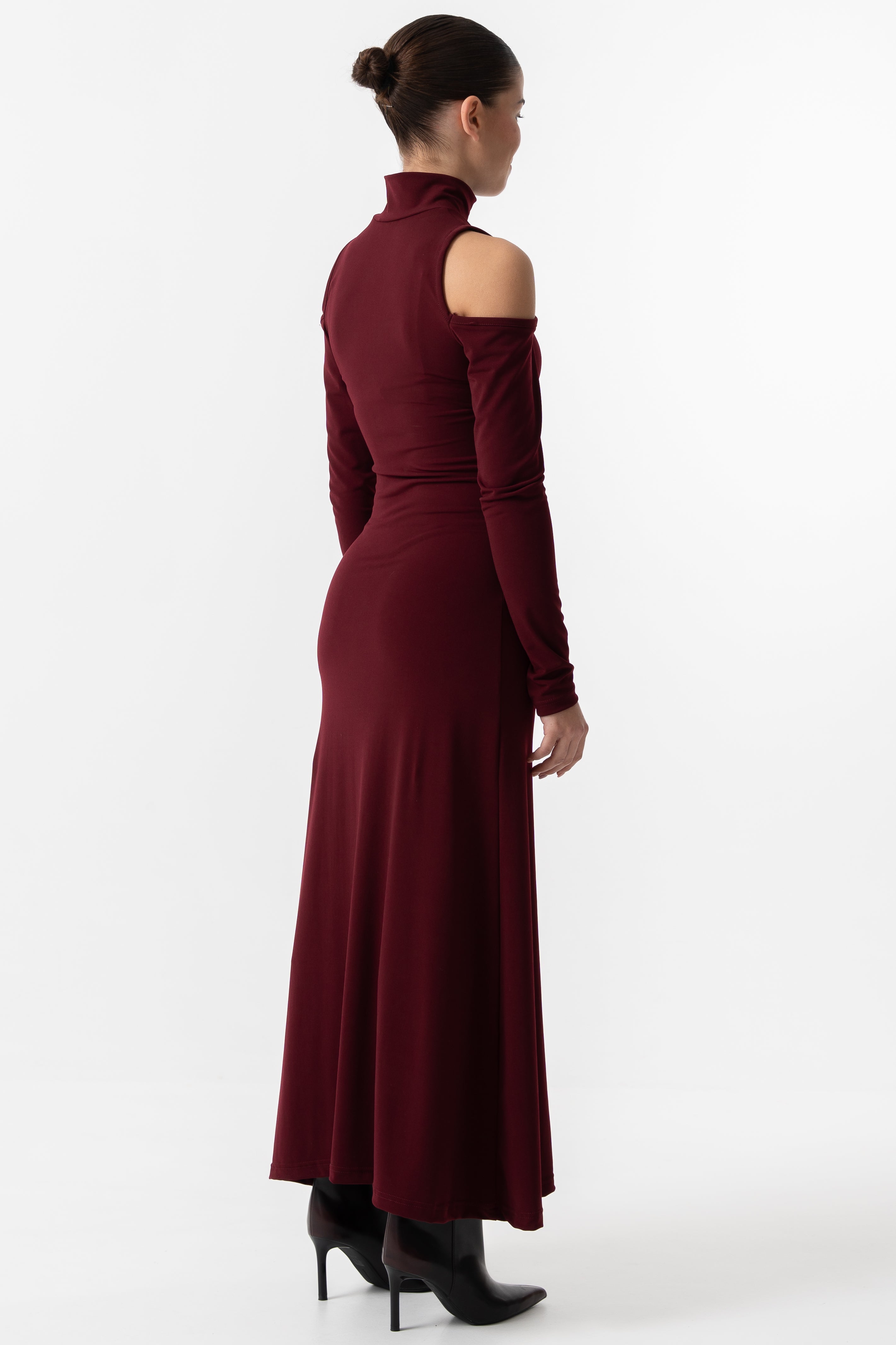 Cut out burgundy maxi dress