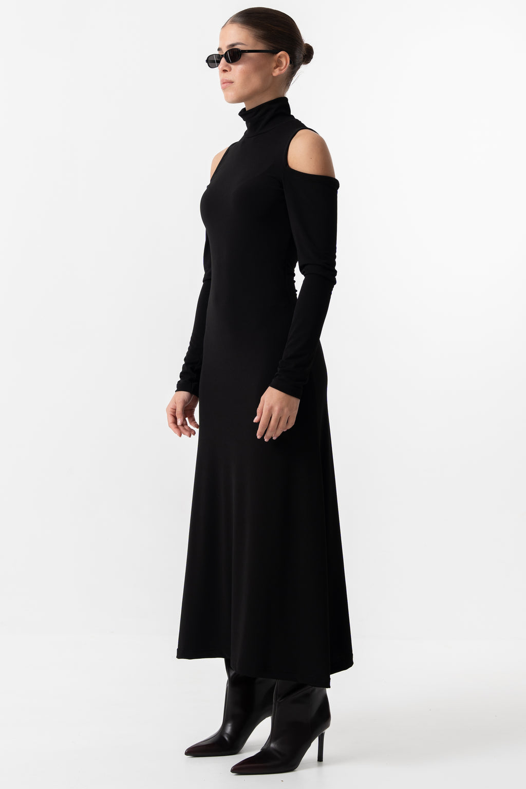 Cut out black maxi dress
