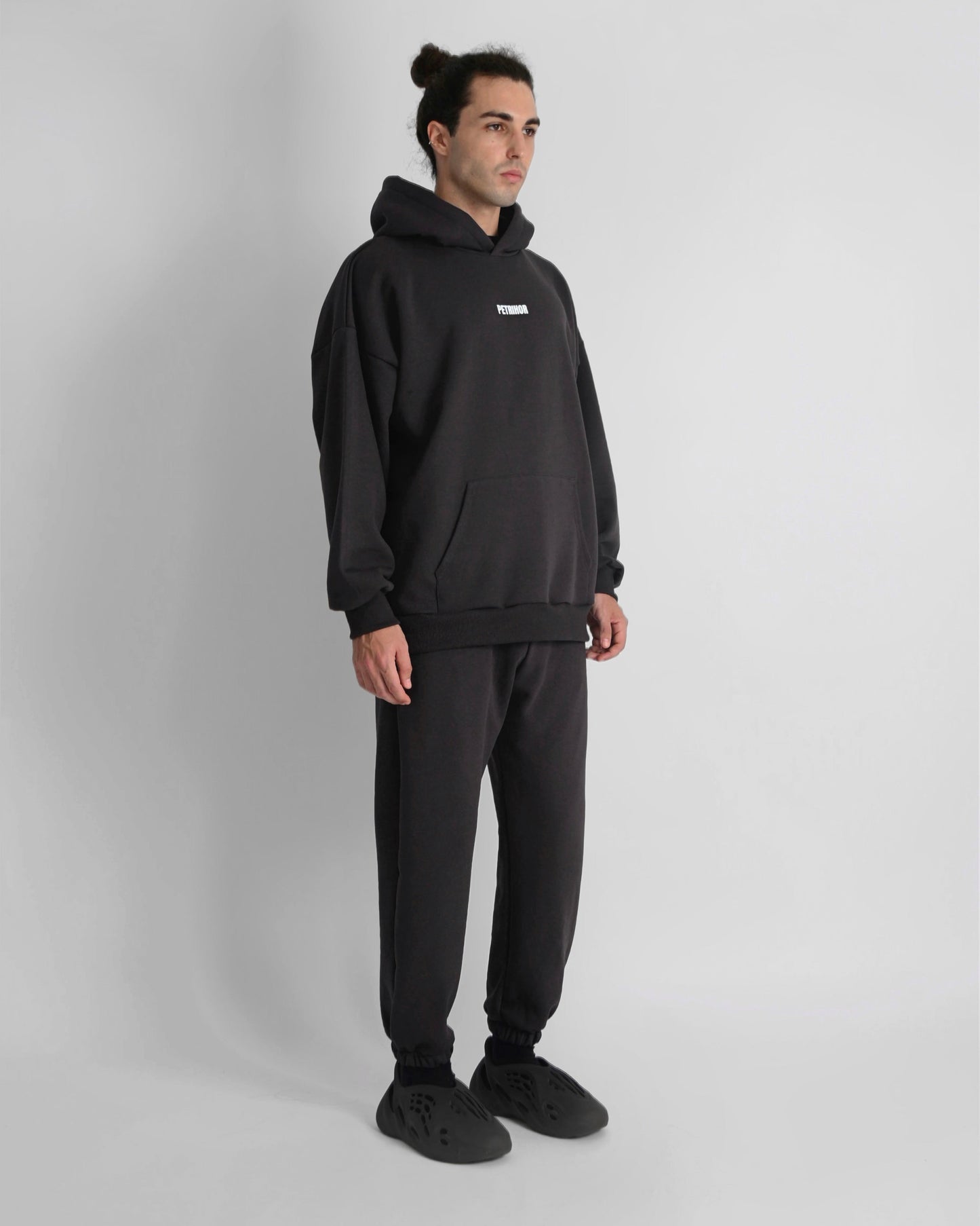 ''TRADEMARK'' sweatpants jogger in onyx