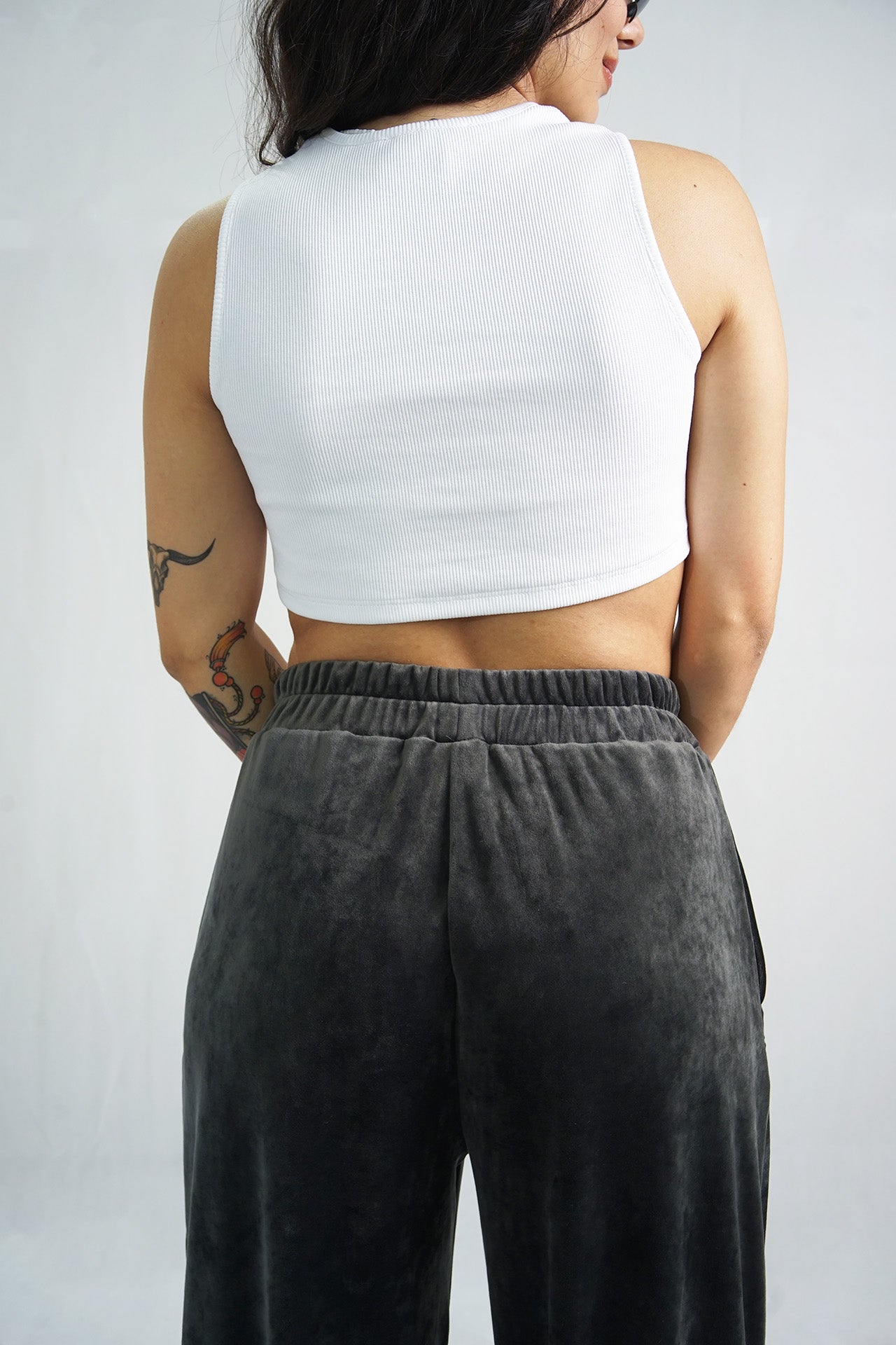 '' Shape '' white halter cut-out crop top